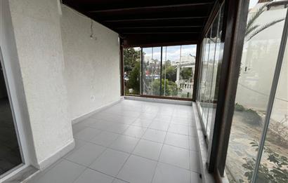 Bodrum Turgutreis'de Denize Sıfır Havuzlu Sitede Kiralık 2+1 Dubleks Daire