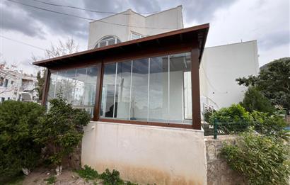 Bodrum Turgutreis'de Denize Sıfır Havuzlu Sitede Kiralık 2+1 Dubleks Daire