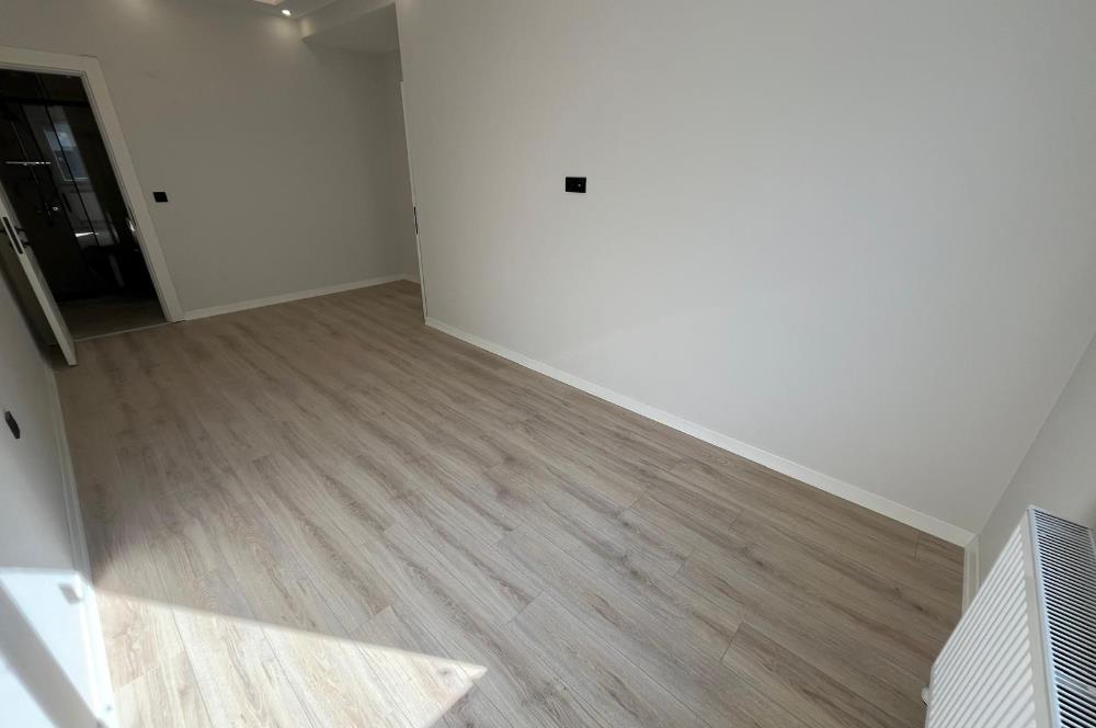 ALTINTEPENİN MERKEZİNDE DENİZ VE ADALAR MANZARALI 5+2 DUBLEKS