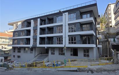 HUZUR MAHALLESİ MERKEZİ KONUMDA SATILIK MODERN 1+1 DAİRE