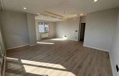 ALTINTEPENİN MERKEZİNDE DENİZ VE ADALAR MANZARALI 5+2 DUBLEKS