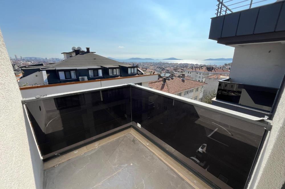 ALTINTEPENİN MERKEZİNDE DENİZ VE ADALAR MANZARALI 5+2 DUBLEKS