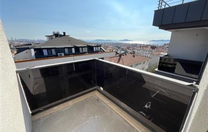 ALTINTEPENİN MERKEZİNDE DENİZ VE ADALAR MANZARALI 5+2 DUBLEKS