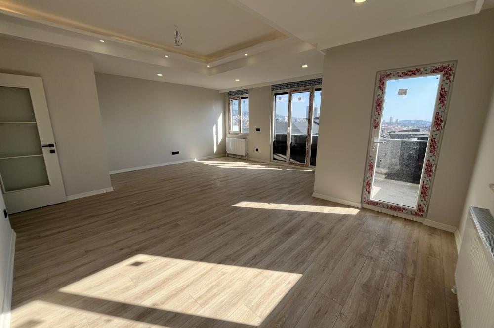 ALTINTEPENİN MERKEZİNDE DENİZ VE ADALAR MANZARALI 5+2 DUBLEKS