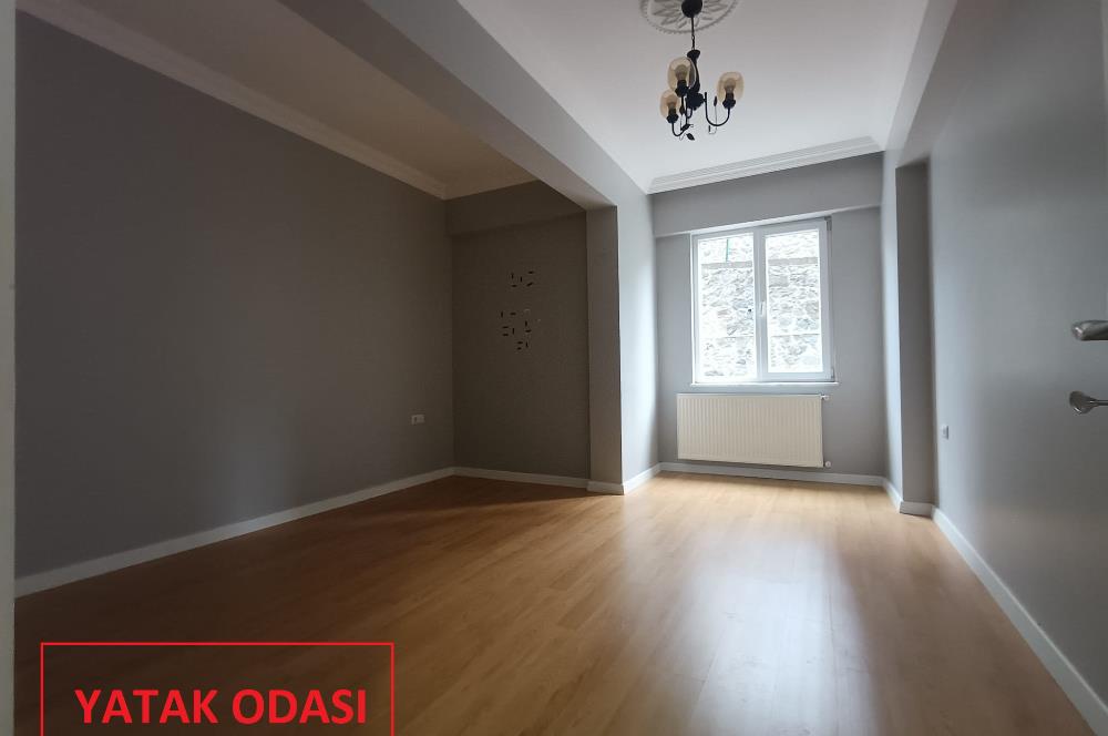 CENTURY 21'DEN ŞAHİNCİLİ MAHALLESİNDE GENİŞ VE FERAH 2+1 SATILIK DAİRE