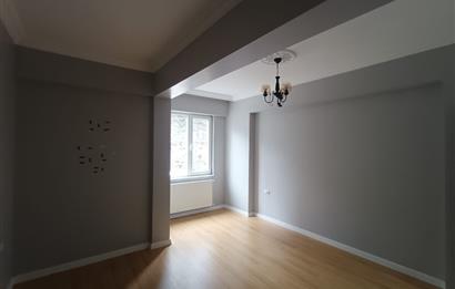 CENTURY 21'DEN ŞAHİNCİLİ MAHALLESİNDE GENİŞ VE FERAH 2+1 SATILIK DAİRE