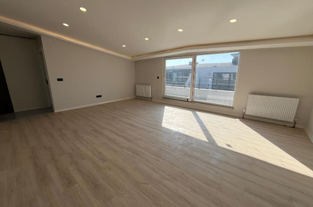 BOSTANCI GÖSTERİ MERKEZİNE YAKIN ALTINTEPEDE LÜKS 3+1 DUBLEKS