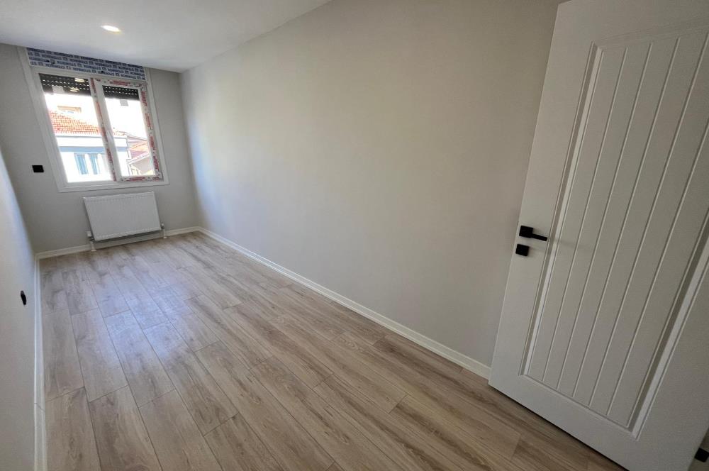 ALTINTEPE'DE 0 BİNADA EBEVEYN BANYOLU ÖN CEPHE KÖŞE 3+1