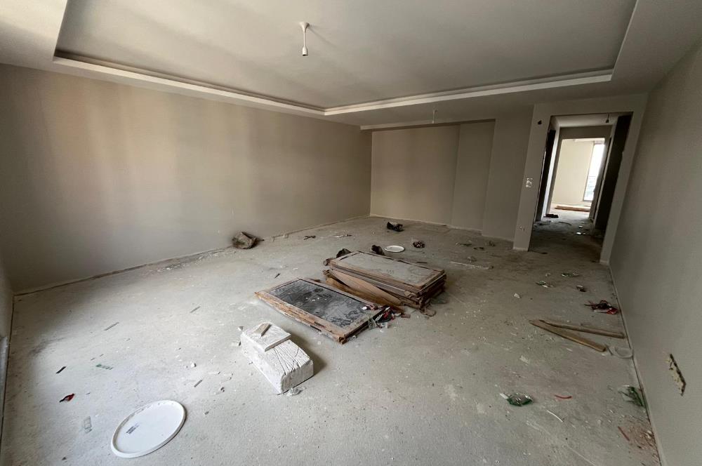 KÜÇÜKYALI'DA 0 BİNADA ÖN CEPHE ARA KAT 3+1