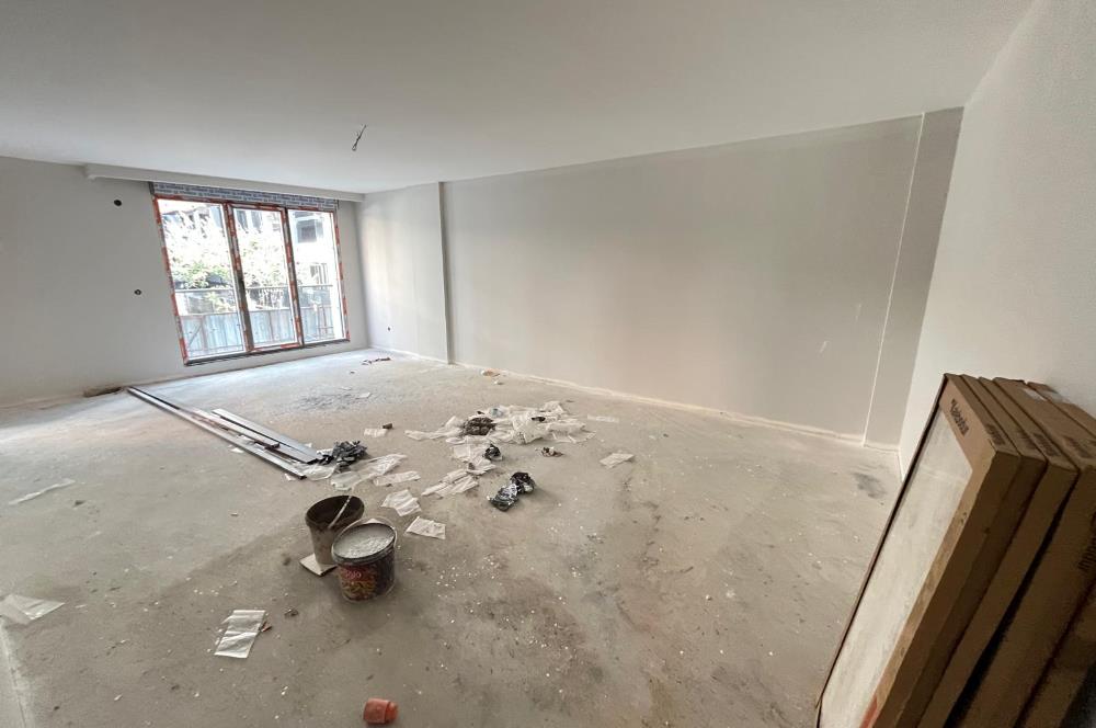 KÜÇÜKYALI'DA 0 BİNADA ÖN CEPHE ARA KAT 3+1