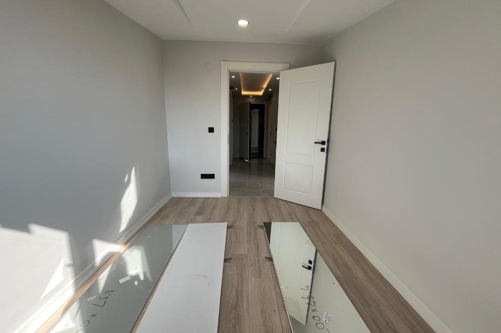 ALTINTEPENİN MERKEZİNDE DENİZ VE ADALAR MANZARALI 5+2 DUBLEKS