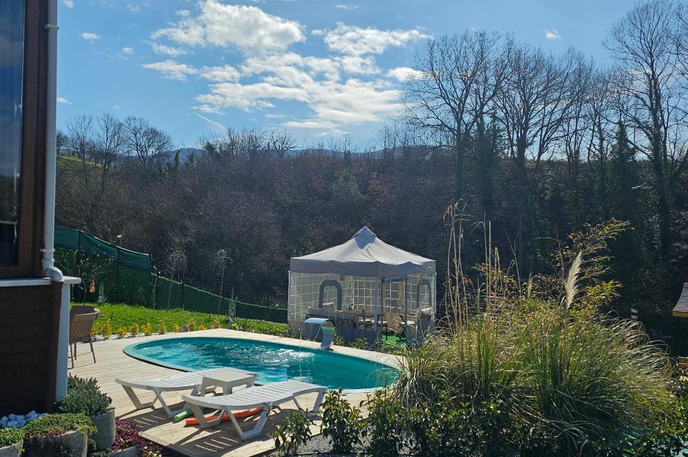 BURSA,İZNİK,ÇAMPINAR ÖZEL MİMAR İLE YAPILMIŞ EV VE BAHCE SATILIK