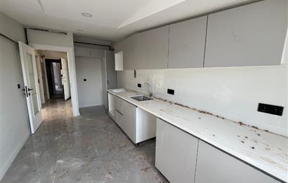 BOSTANCI GÖSTERİ MERKEZİNE YAKIN ALTINTEPEDE LÜKS 3+1 DUBLEKS