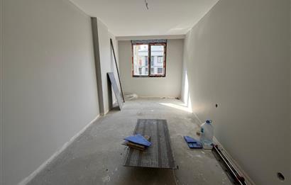 KÜÇÜKYALI'DA 0 BİNADA ÖN CEPHE ARA KAT 3+1