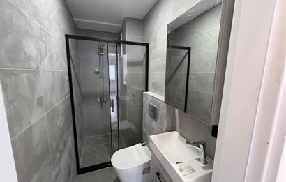 ALTINTEPE'DE 0 BİNADA EBEVEYN BANYOLU ÖN CEPHE KÖŞE 3+1