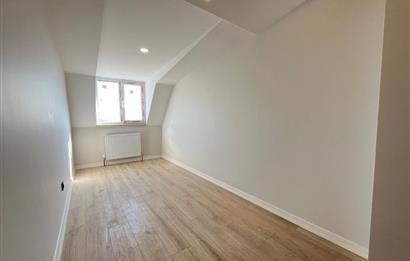 ALTINTEPENİN MERKEZİNDE DENİZ VE ADALAR MANZARALI 5+2 DUBLEKS