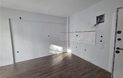 HUZUR MAHALLESİ MERKEZİ KONUMDA SATILIK MODERN 1+1 DAİRE