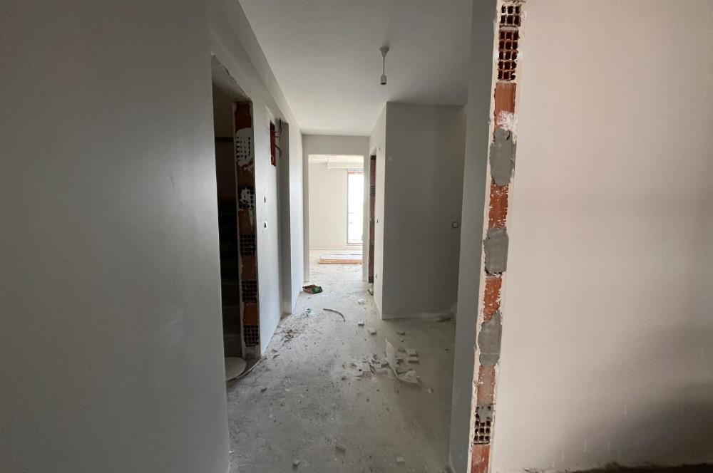 KÜÇÜKYALI'DA 0 BİNADA ÖN CEPHE ARA KAT 3+1