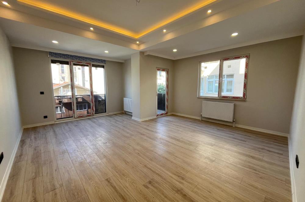 ALTINTEPE'DE 0 BİNADA EBEVEYN BANYOLU ÖN CEPHE KÖŞE 3+1