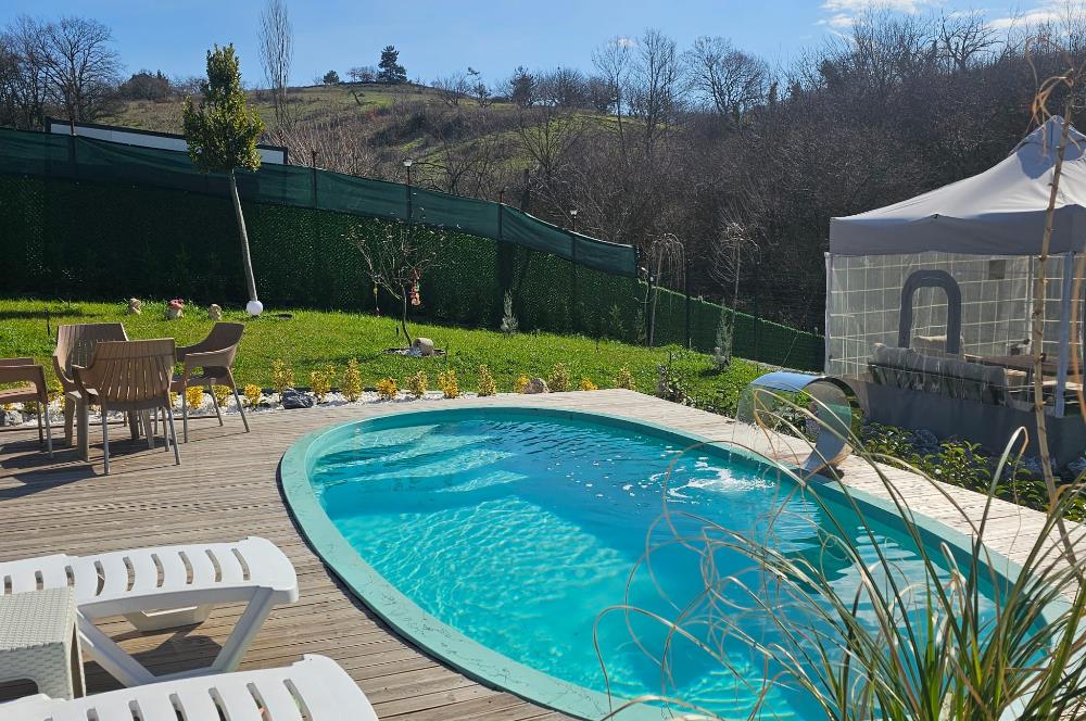 BURSA,İZNİK,ÇAMPINAR ÖZEL MİMAR İLE YAPILMIŞ EV VE BAHCE SATILIK