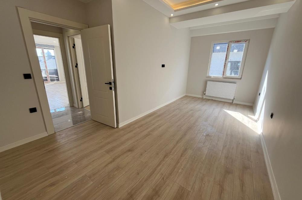 ALTINTEPENİN MERKEZİNDE DENİZ VE ADALAR MANZARALI 5+2 DUBLEKS