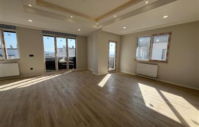 ALTINTEPENİN MERKEZİNDE DENİZ VE ADALAR MANZARALI 5+2 DUBLEKS