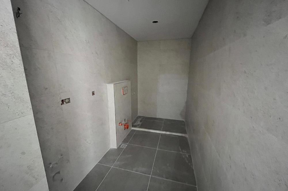 KÜÇÜKYALI'DA 0 BİNADA ÖN CEPHE ARA KAT 3+1