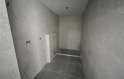 KÜÇÜKYALI'DA 0 BİNADA ÖN CEPHE ARA KAT 3+1