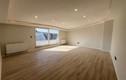 BOSTANCI GÖSTERİ MERKEZİNE YAKIN ALTINTEPEDE LÜKS 3+1 DUBLEKS