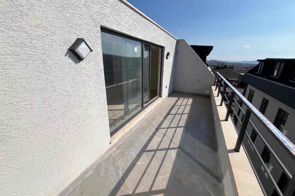 BOSTANCI GÖSTERİ MERKEZİNE YAKIN ALTINTEPEDE LÜKS 3+1 DUBLEKS