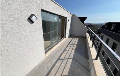 BOSTANCI GÖSTERİ MERKEZİNE YAKIN ALTINTEPEDE LÜKS 3+1 DUBLEKS