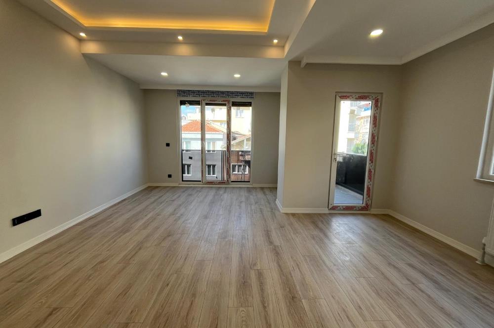 ALTINTEPE'DE 0 BİNADA EBEVEYN BANYOLU ÖN CEPHE KÖŞE 3+1