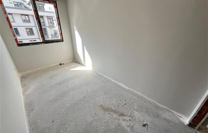 KÜÇÜKYALI'DA 0 BİNADA ÖN CEPHE ARA KAT 3+1