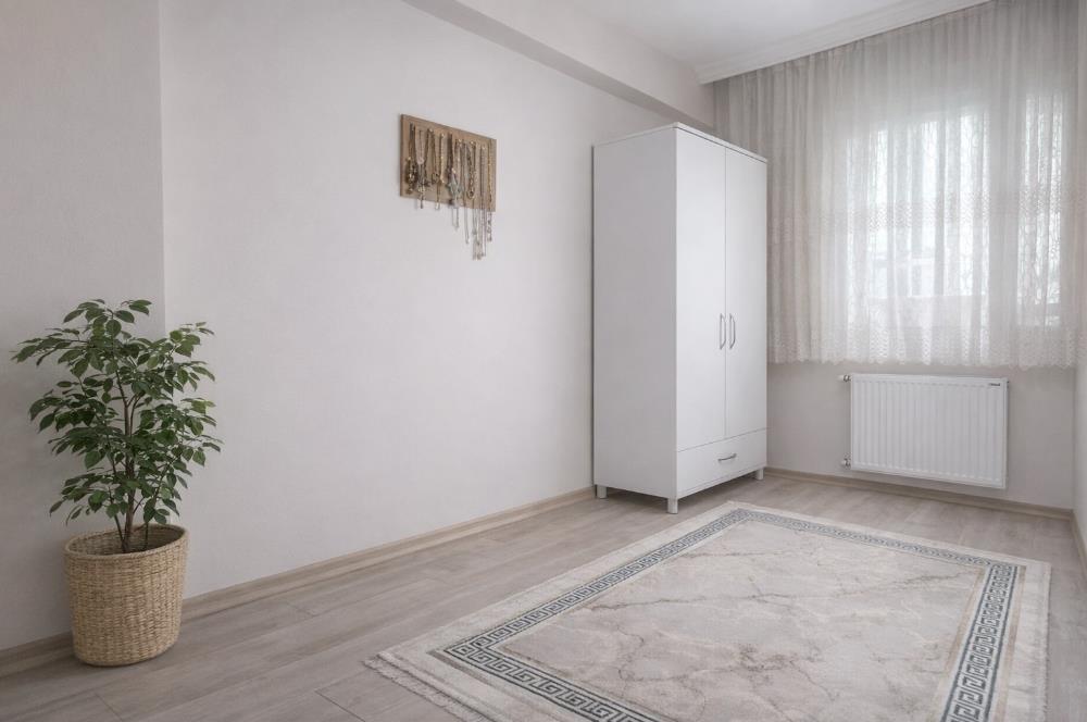 Çiğli Atatürk Mah. 3+1 Yeni Bina Kapalı Mutfak Satılık Daire