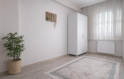 Çiğli Atatürk Mah. 3+1 Yeni Bina Kapalı Mutfak Satılık Daire