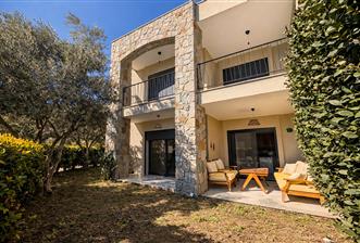 Akyarlar'da Kiralık Bahçeli 2+1 Daire - 1 - 32457