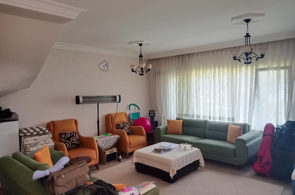 Pelitköy'de Deniz Manzaralı, Doğalgazlı, Eşyalı, Yıllık Kiralık