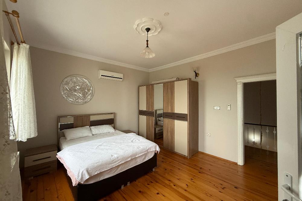 DENİZ MANZARALI TEMİZ EŞYALI KİRALIK ViLLA