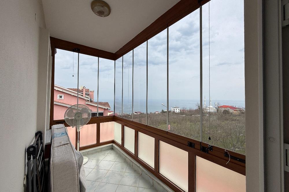 DENİZ MANZARALI TEMİZ EŞYALI KİRALIK ViLLA