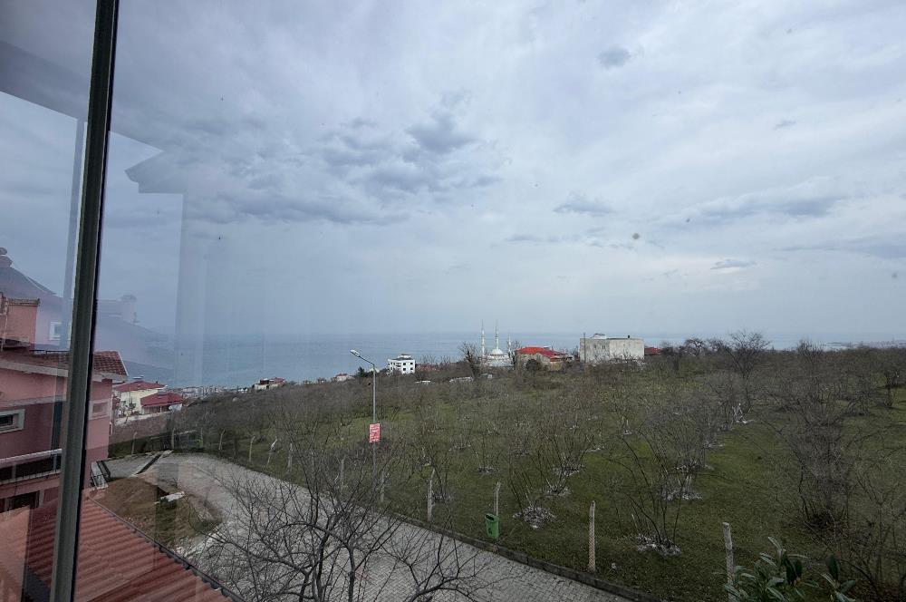 DENİZ MANZARALI TEMİZ EŞYALI KİRALIK ViLLA