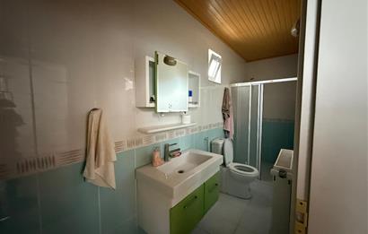 DENİZ MANZARALI TEMİZ EŞYALI KİRALIK ViLLA