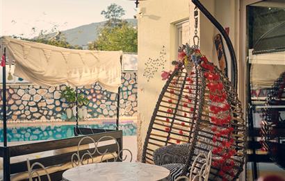 KALKAN'DA 8 ODALI SATILIK BUTİK OTEL !