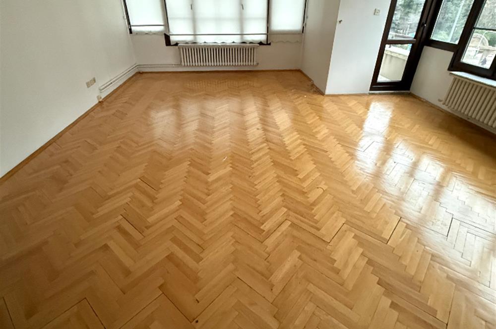 ÇANKAYA YILDIZ DA MERKEZİ KONUMDA ŞIK KİRALIK 3+1 DAİRE