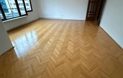 ÇANKAYA YILDIZ DA MERKEZİ KONUMDA ŞIK KİRALIK 3+1 DAİRE