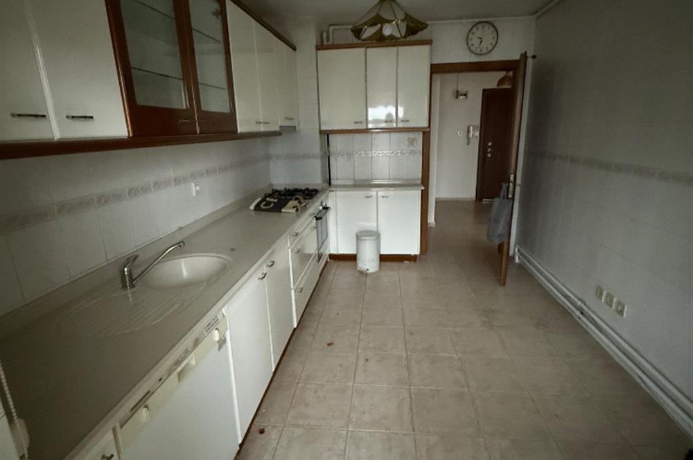 ÇANKAYA YILDIZ DA MERKEZİ KONUMDA ŞIK KİRALIK 3+1 DAİRE