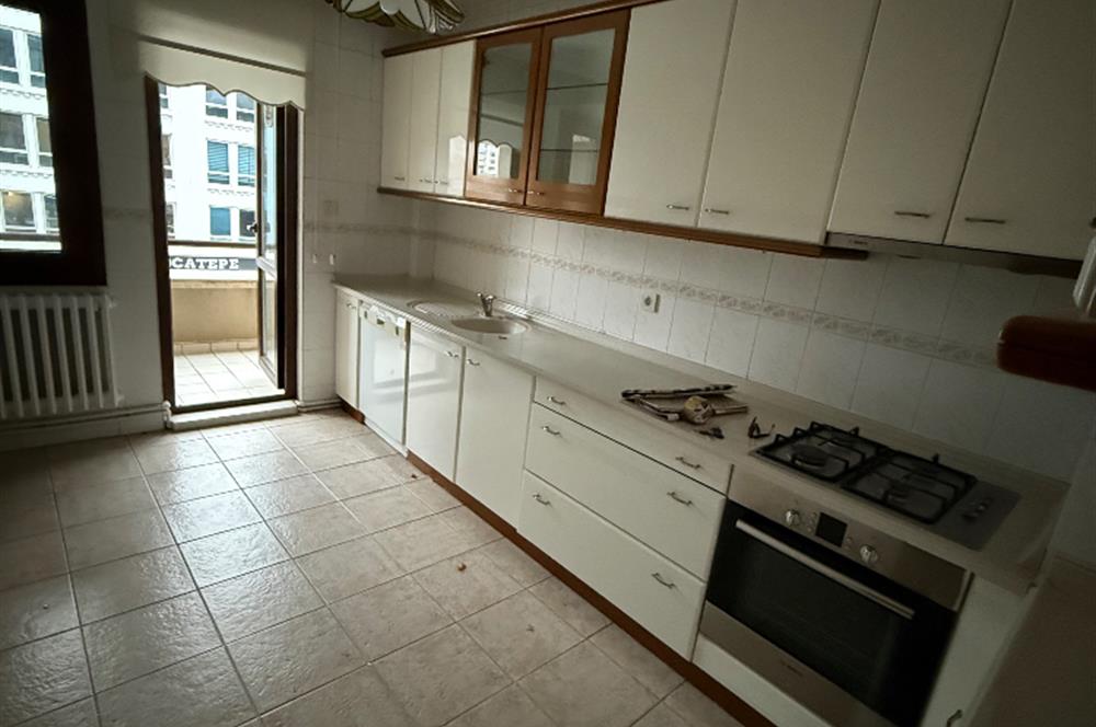 ÇANKAYA YILDIZ DA MERKEZİ KONUMDA ŞIK KİRALIK 3+1 DAİRE