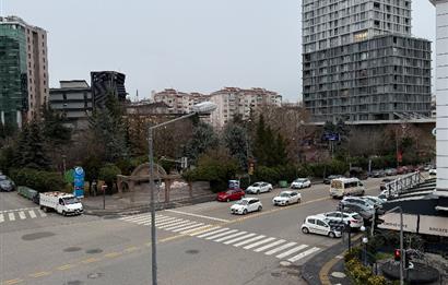 ÇANKAYA YILDIZ DA MERKEZİ KONUMDA ŞIK KİRALIK 3+1 DAİRE