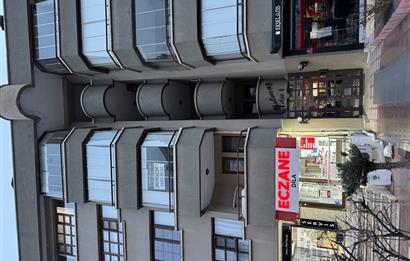 ÇANKAYA YILDIZ DA MERKEZİ KONUMDA ŞIK KİRALIK 3+1 DAİRE