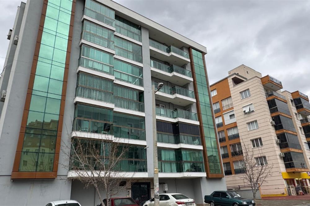 Çiğli Atatürk Mah. 3+1 Yeni Bina Kapalı Mutfak Satılık Daire