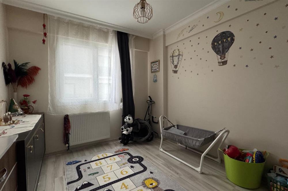 Çiğli Atatürk Mah. 3+1 Yeni Bina Kapalı Mutfak Satılık Daire